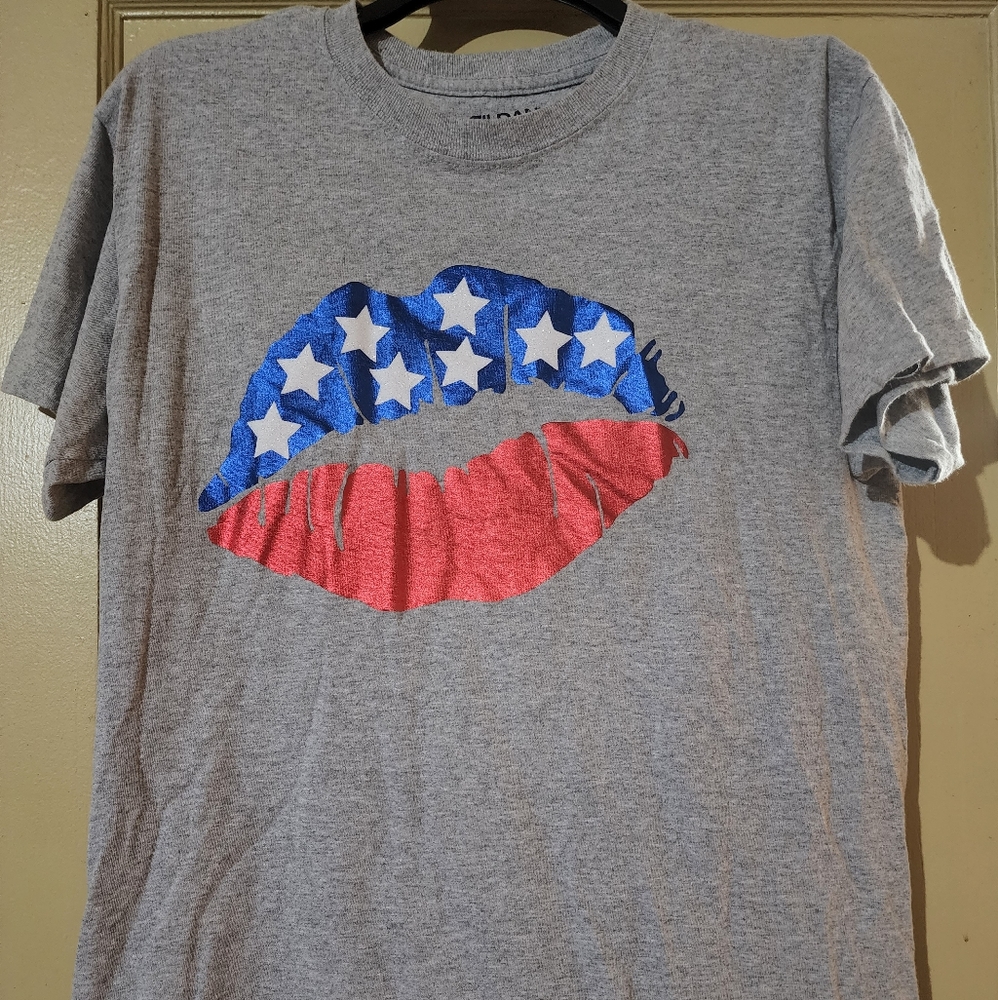 Women's top. Excellent condition. Sz M